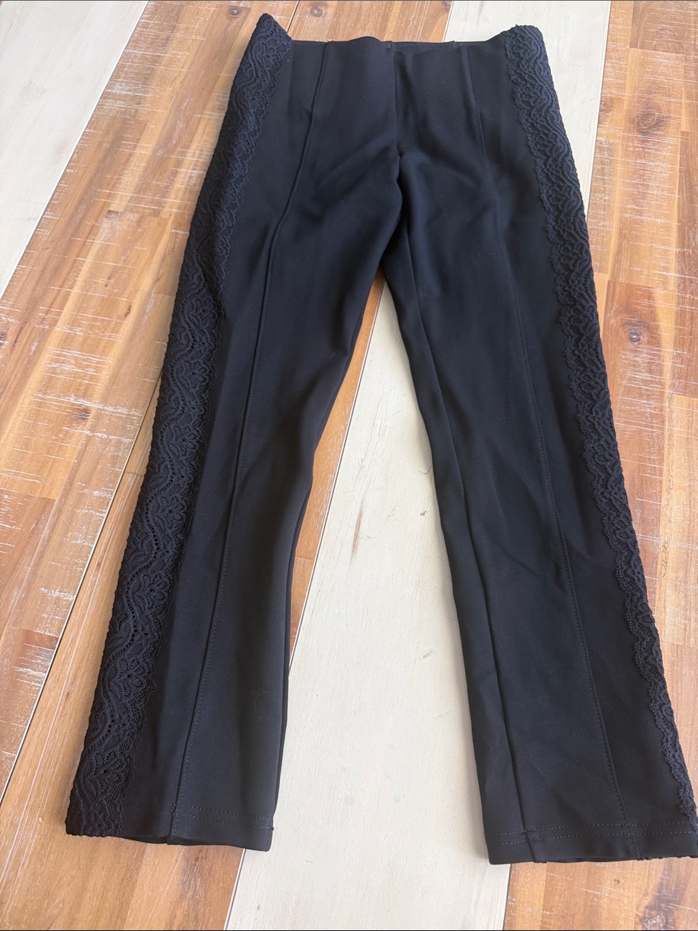 Black Lace-Trim Cropped Pants for Women